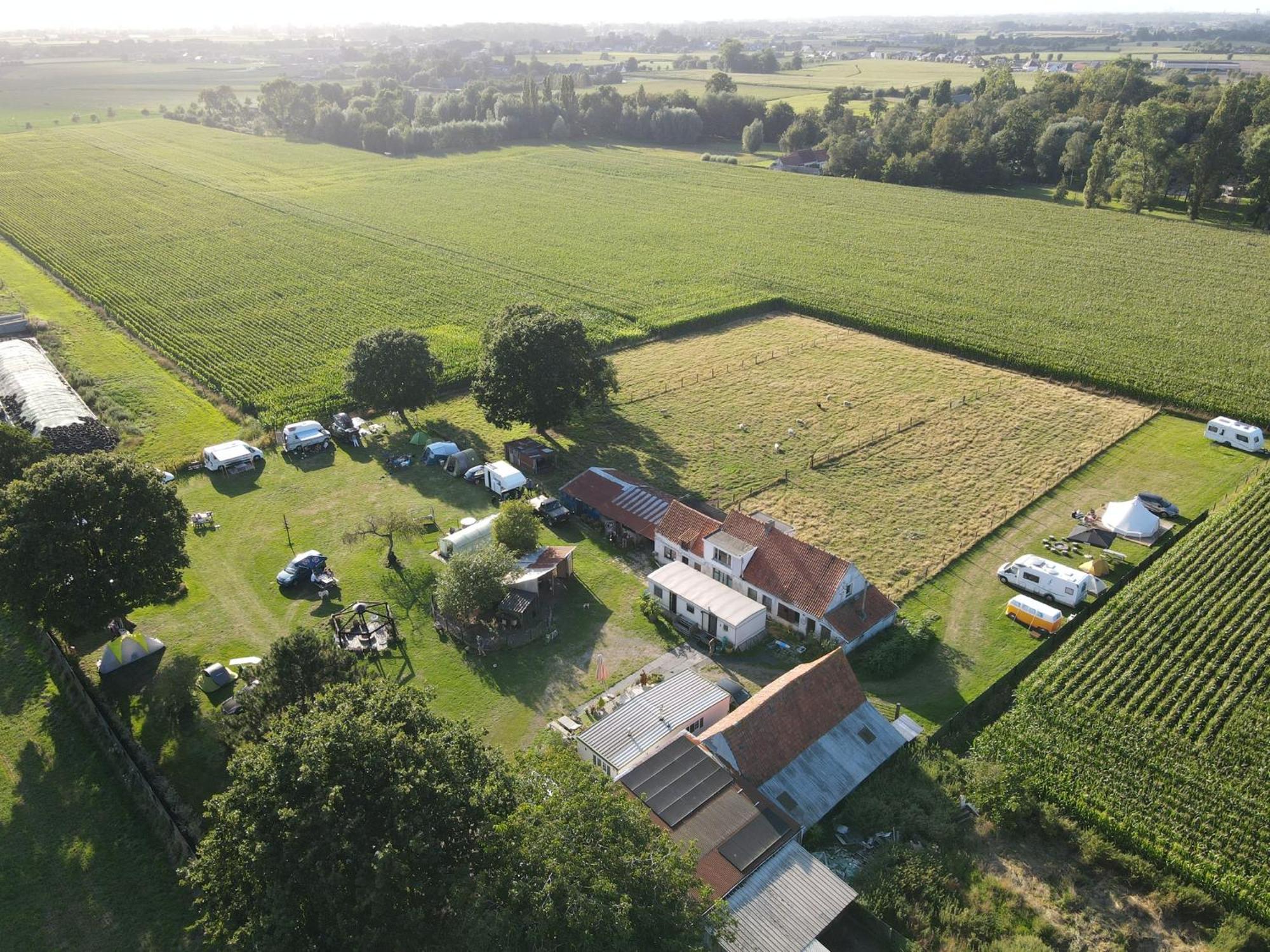 Camp Mangoeste Zedelgem Luaran gambar