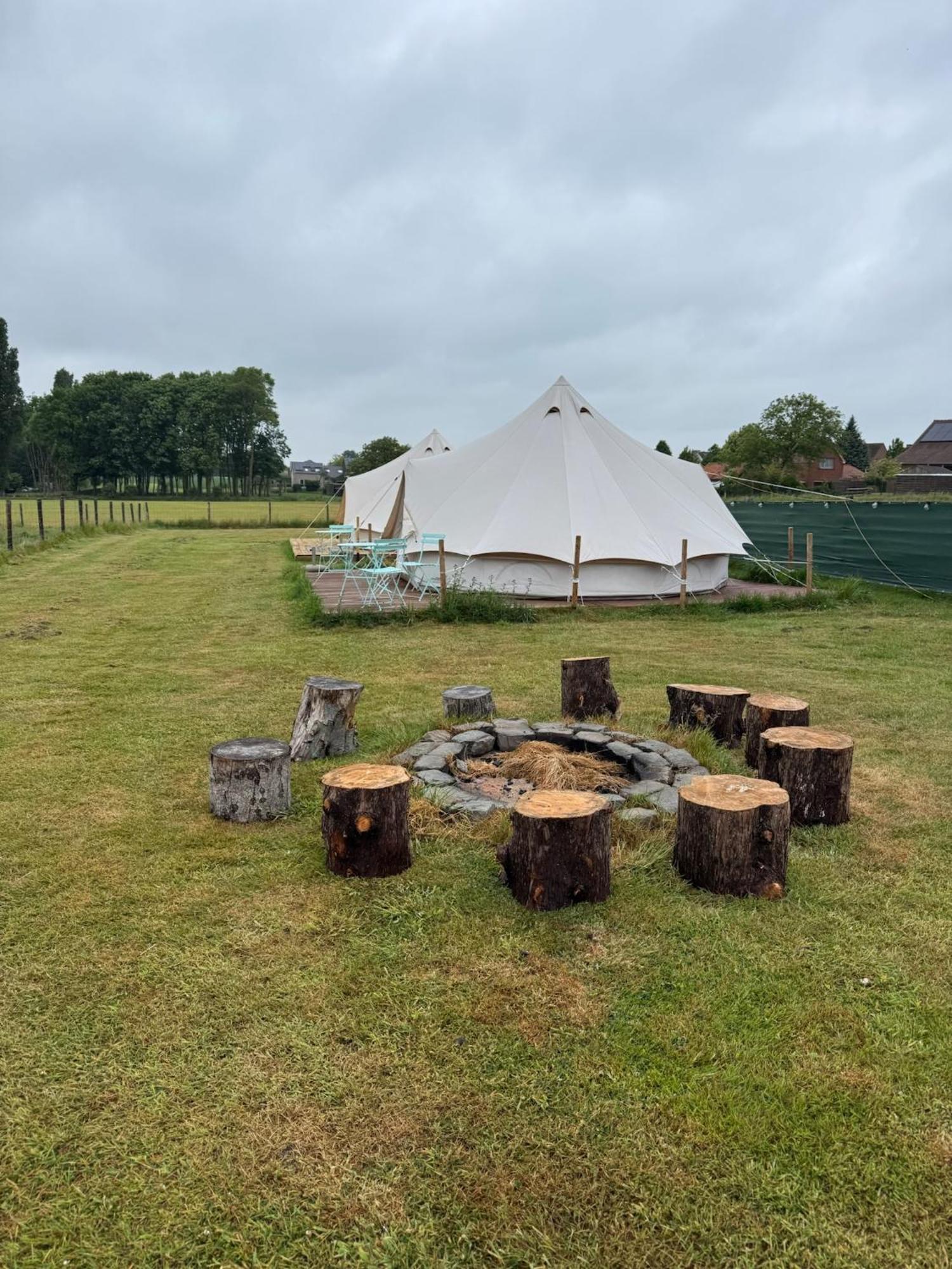 Camp Mangoeste Zedelgem Luaran gambar